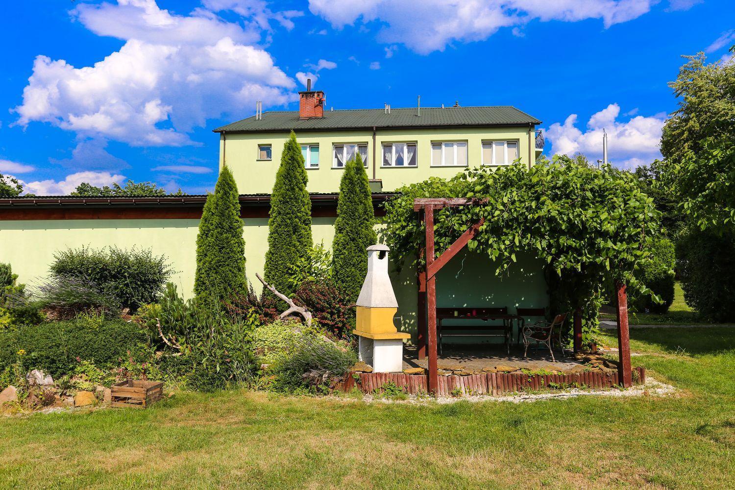 Wieczernik Dom Rekolekcyjny Ksiezy Pallotynow Swieta Katarzyna  Exterior photo